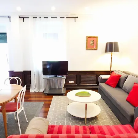 Neguri 5 Y 3 Garden Metro Y Playa * Getxo