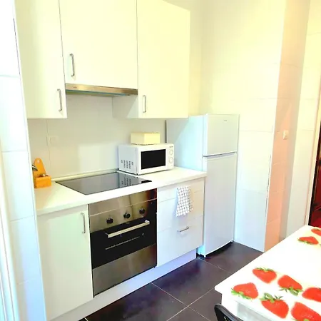 Neguri 5 Y 3 Garden Metro Y Playa