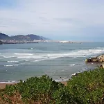Neguri 5 Y 3 Garden Metro Y Playa * Getxo