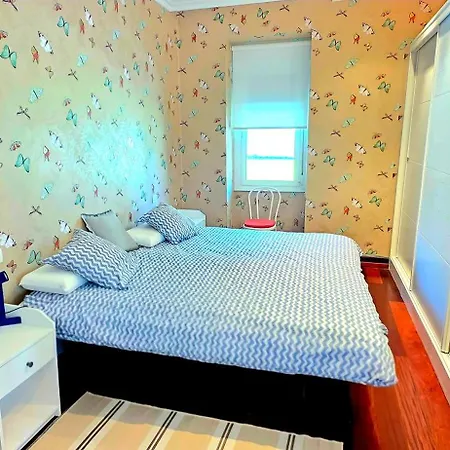 Neguri 5 Y 3 Garden Metro Y Playa * Γκέτσο