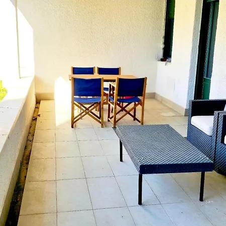 Neguri 5 Y 3 Garden Metro Y Playa